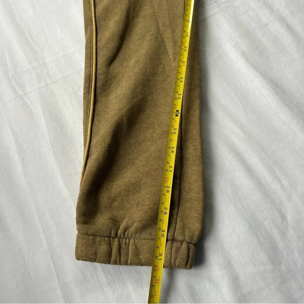 New! Alphalete Essential Oversized Jogger Brown 9866